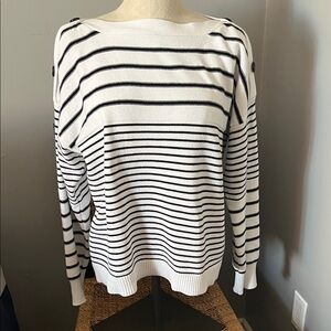 Design History White Crewneck Sweater with Black Stripes